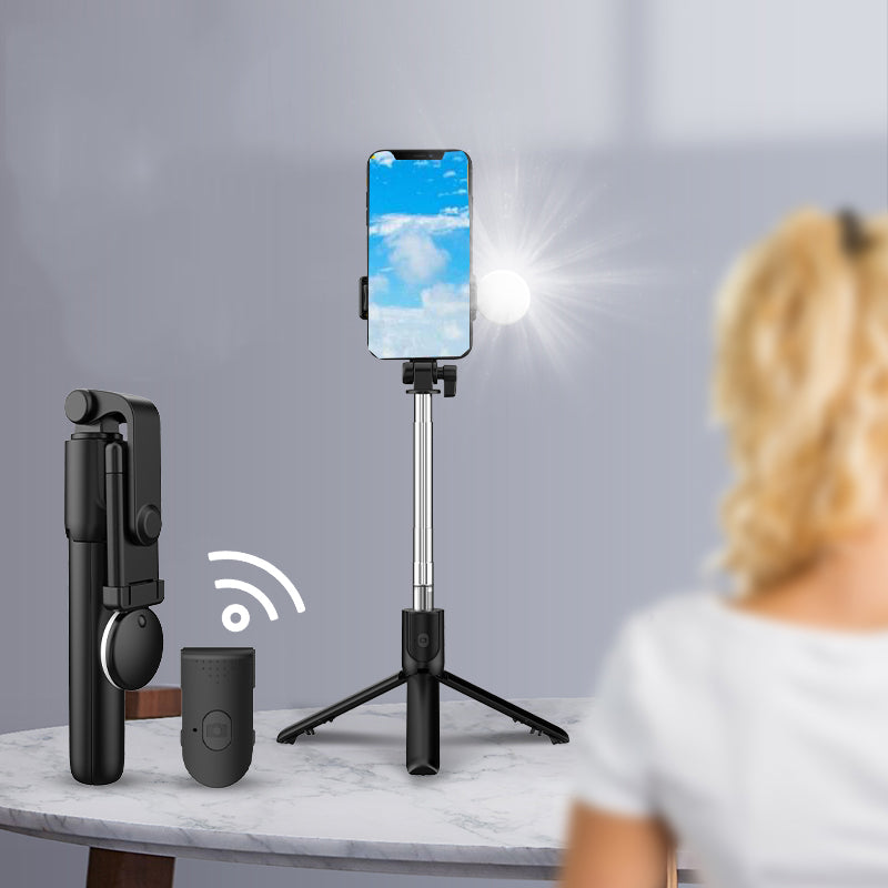 R1Xpro Self-timer Lever with Double 20 Bright LED Beads Round Fill Light - Black