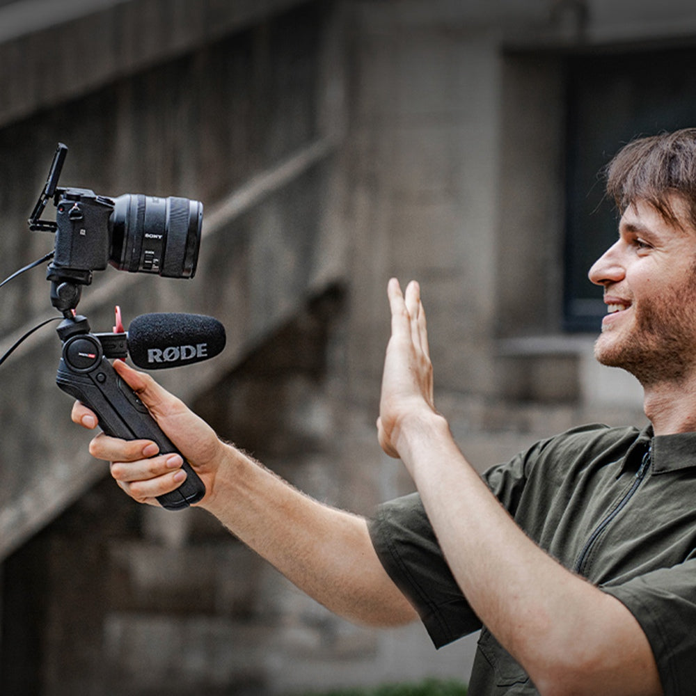 P-CG-081 Mantispod Mini Camera Tripod Stand Video Vlogger Desktop Shooting Mount Bracket (without Panoramic Ball Head and Remote Control)