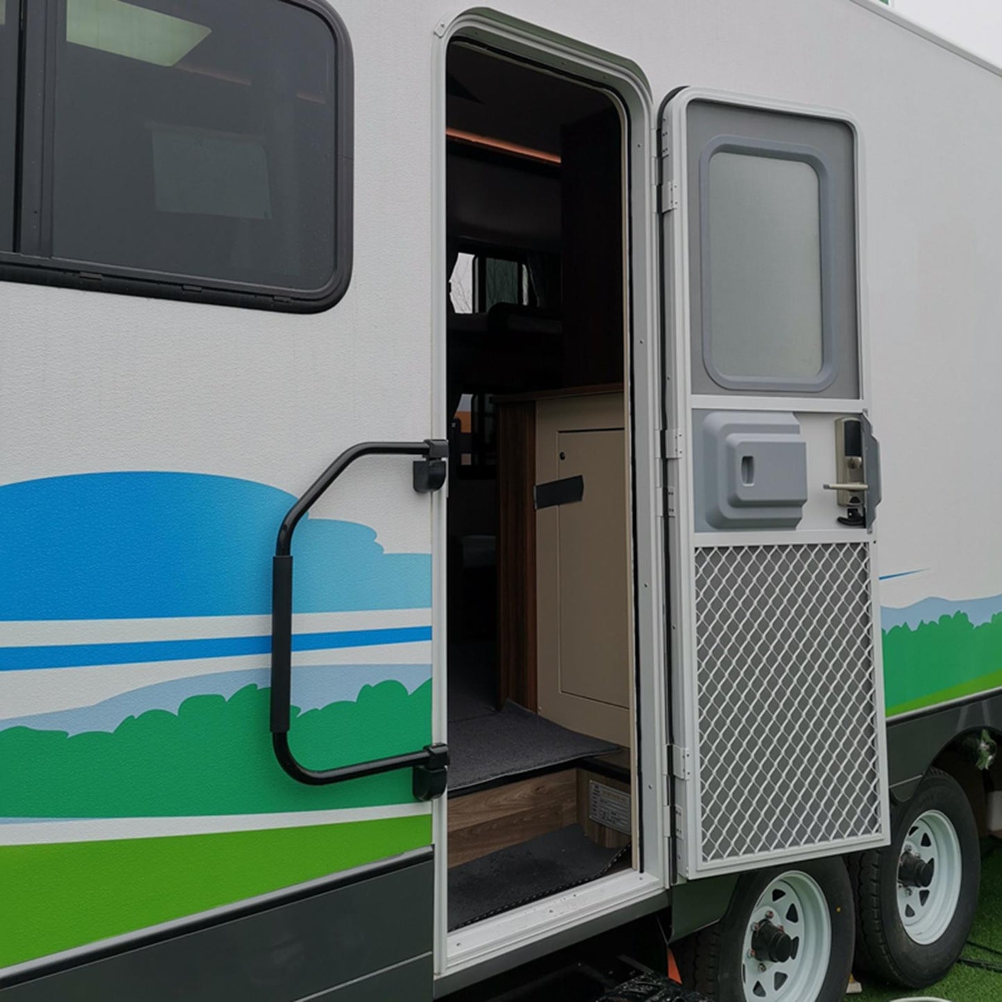 Aluminum Alloy Collapsible Lend A Grab Handle Assist Bar for RV Camper Black