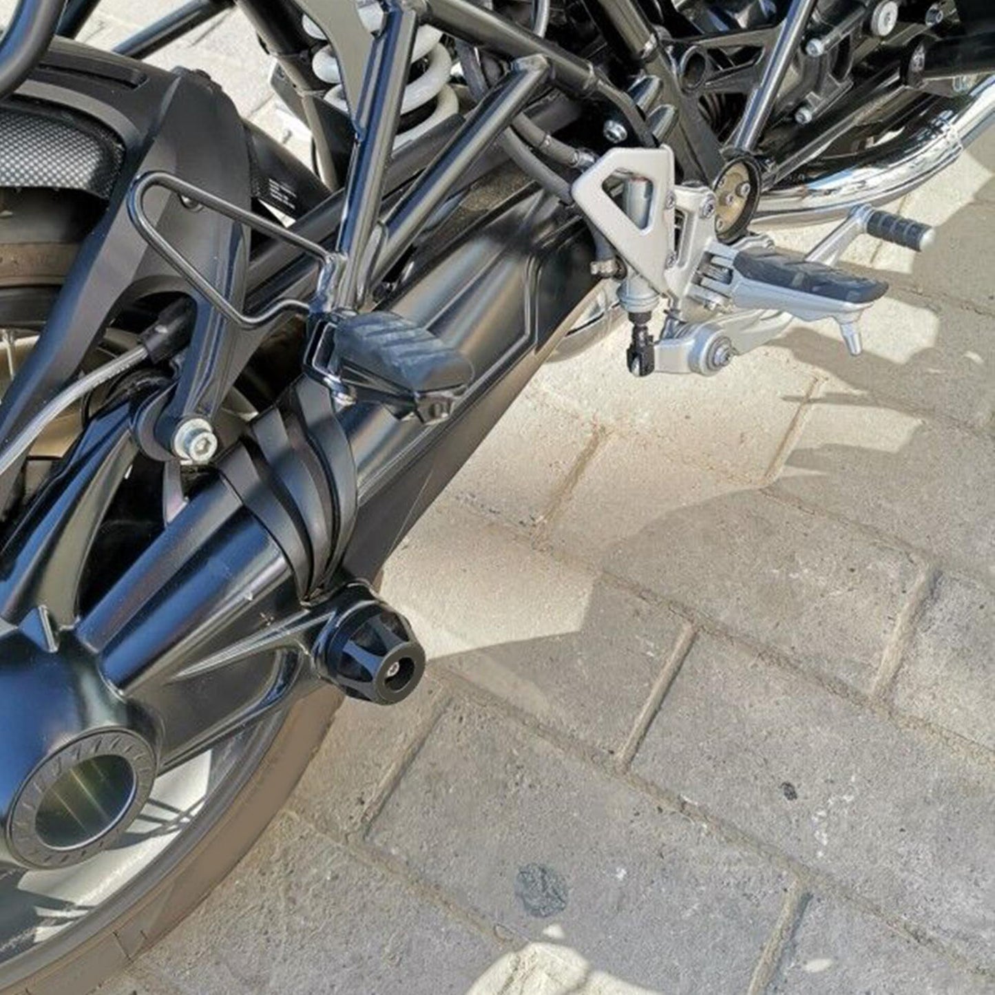 Rear Axle Crash Protection Sliders For BMW R1200GS R1250RT Motorcycle Drop
