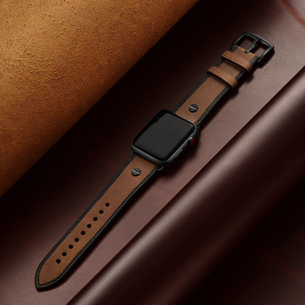 Rivet Decor Top Layer Genuine Leather Watch Strap Replacement for Apple Watch Series 8 45mm / Ultra 49mm / 7 45mm / Series 1 / 2 / 3 42mm / Series 4 / 5 / 6 / SE / SE (2022) 44mm - Crazy Horse Brown