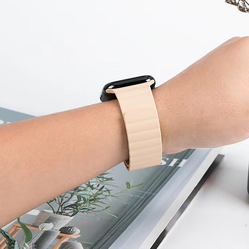 MUTURAL Modi Series Adjustable Silicone Wrist Straps Sweatproof Magnetic Watch Band for Apple Watch Ultra 49mm / Series 8 45mm / 7 45mm / 6 / 5 / 4 / SE 44mm / SE (2022) 44mm / 3 / 2 / 1 42mm - Starlight