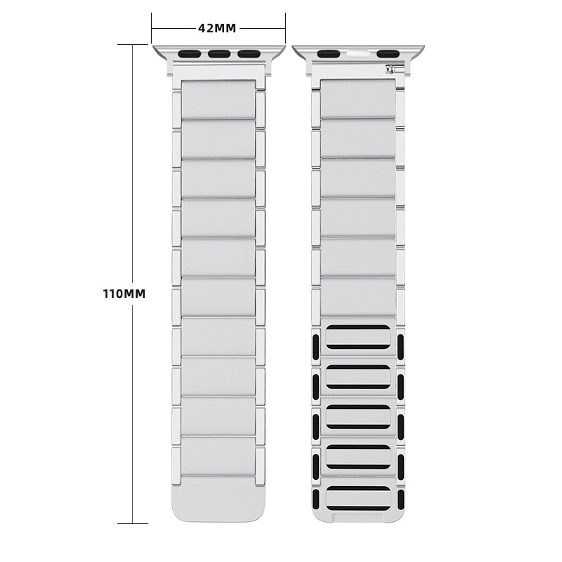 Magnetic Lock Adjustable Metal Watch Strap Watchband Replacement for Apple Watch Series 8 41mm / Series 7 41mm / 6 / 5 / 4 / SE / SE(2022) 40mm / 3 / 2 / 1 38mm - Silver