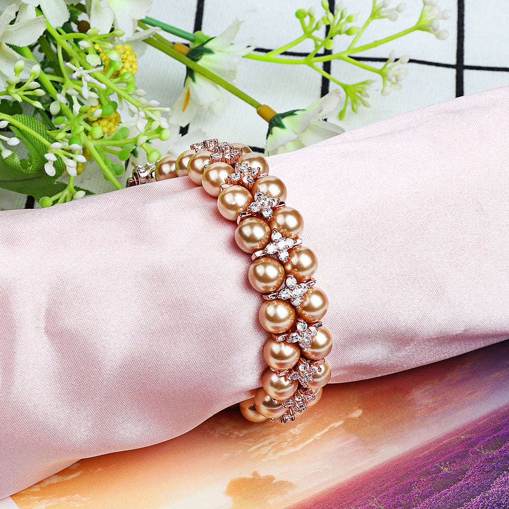 Faux Pearl Rhinestone Decor Wrist Strap Smart Watch Band Bracelet for Apple Watch Series 8 41mm / Series 7 41mm / Series 6 / 5 / 4 / SE / SE(2022) 40mm Series 3 / 2 / 1 38mm - Gold