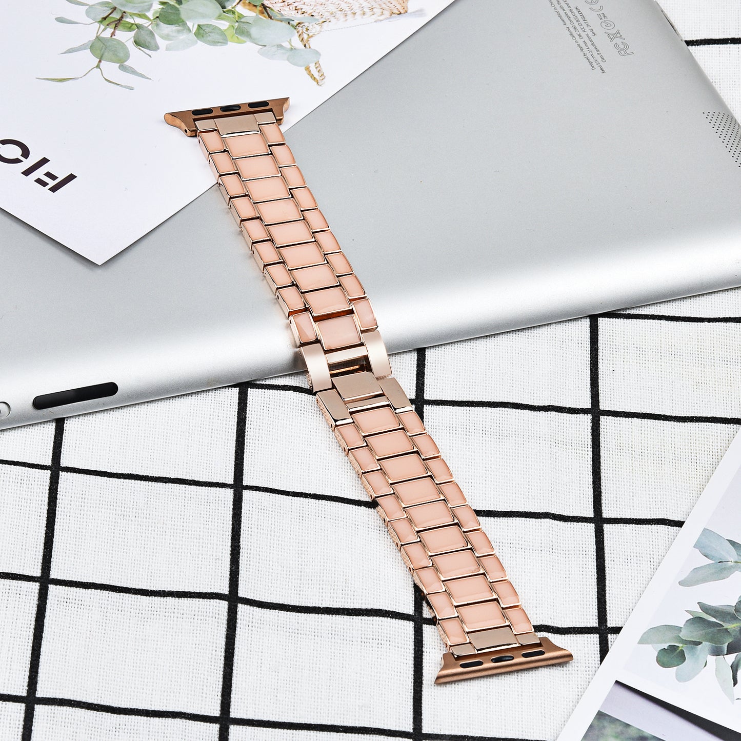 3 Beads Metal Epoxy Watch Strap Wristband Replacement for Apple Watch Ultra 49mm / Series 8 45mm / 7 45mm / Series 6 / 5 / 4 / SE 44mm / SE (2022) 44mm / Series 3 / 2 / 1 42mm - Gold