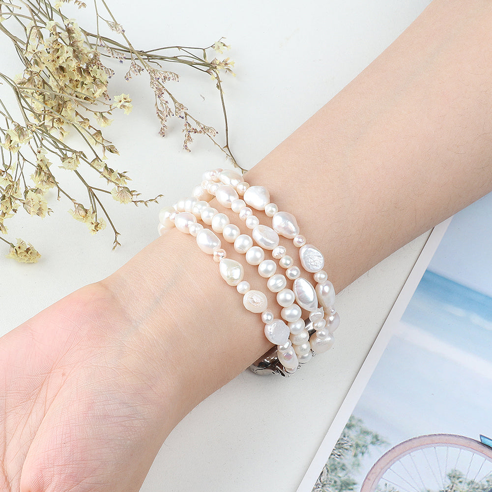 Crystal Pearls Bracelet Exquisite Stylish Watch Band for Apple Watch Series 8 41mm / Series 7 41mm / SE / SE(2022) / Series 6 / 5 / 4 40mm / Series 3 / 2 / 1 38mm - Pearl White