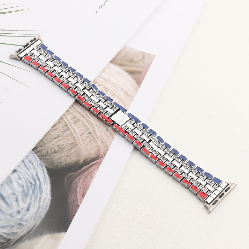 for Apple Watch Ultra 49mm / Series 8 45mm / 7 45mm / Series 6 / 5 / 4 / SSE 44mm / SE (2022) 44mm / Series 3 / 2 / 1 42mm Flag Style Watch Strap Rhinestone Band Replacement - Red / Blue / Silver