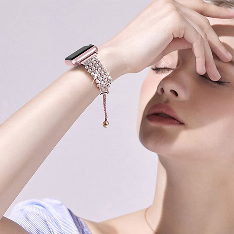 for Apple Watch Ultra 49mm / Series 8 45mm / 7 45mm / SE / SE (2022) 44mm / 4 / 5 / 6 44mm / 3 / 2 / 1 42mm Stylish Pearls Rhinestone Decor Bracelet Metal Watch Band Wrist Strap - Rose Pink