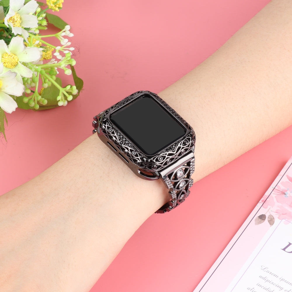for Apple Watch Series 8 / 7 41mm / Series 6 / 5 / 4 / SE (2022) / SE 40mm / Series 3 / 2 / 1 38mm Eye Design Rhinestone Decor Metal Bracelet Watch Strap - Black