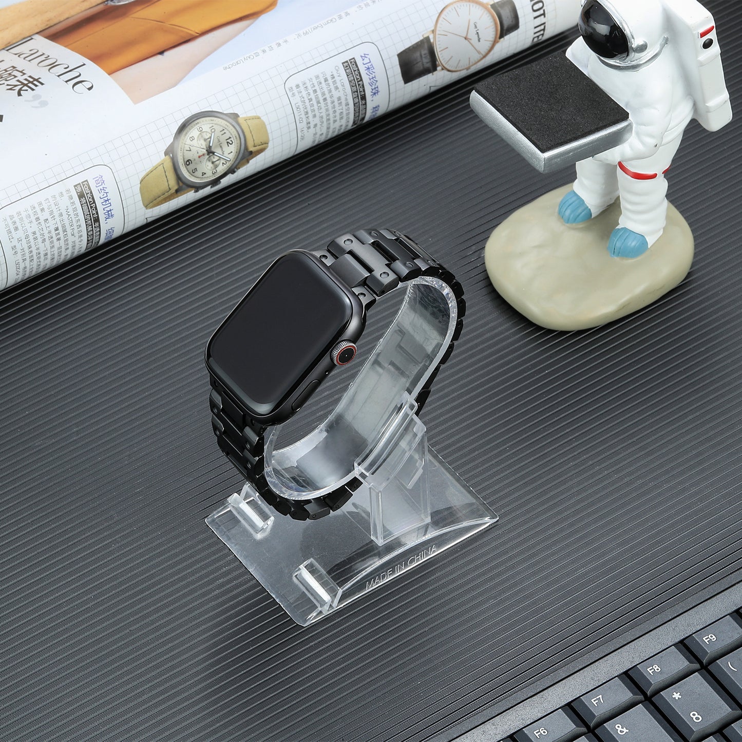 For Apple Watch Ultra 49mm / Series 8 / 7 45mm / 6 / 5 / 4 / SE / SE (2022) 44mm / 3 / 2 / 1 42mm Titanium Steel Watch Band Replacement Strap - Black