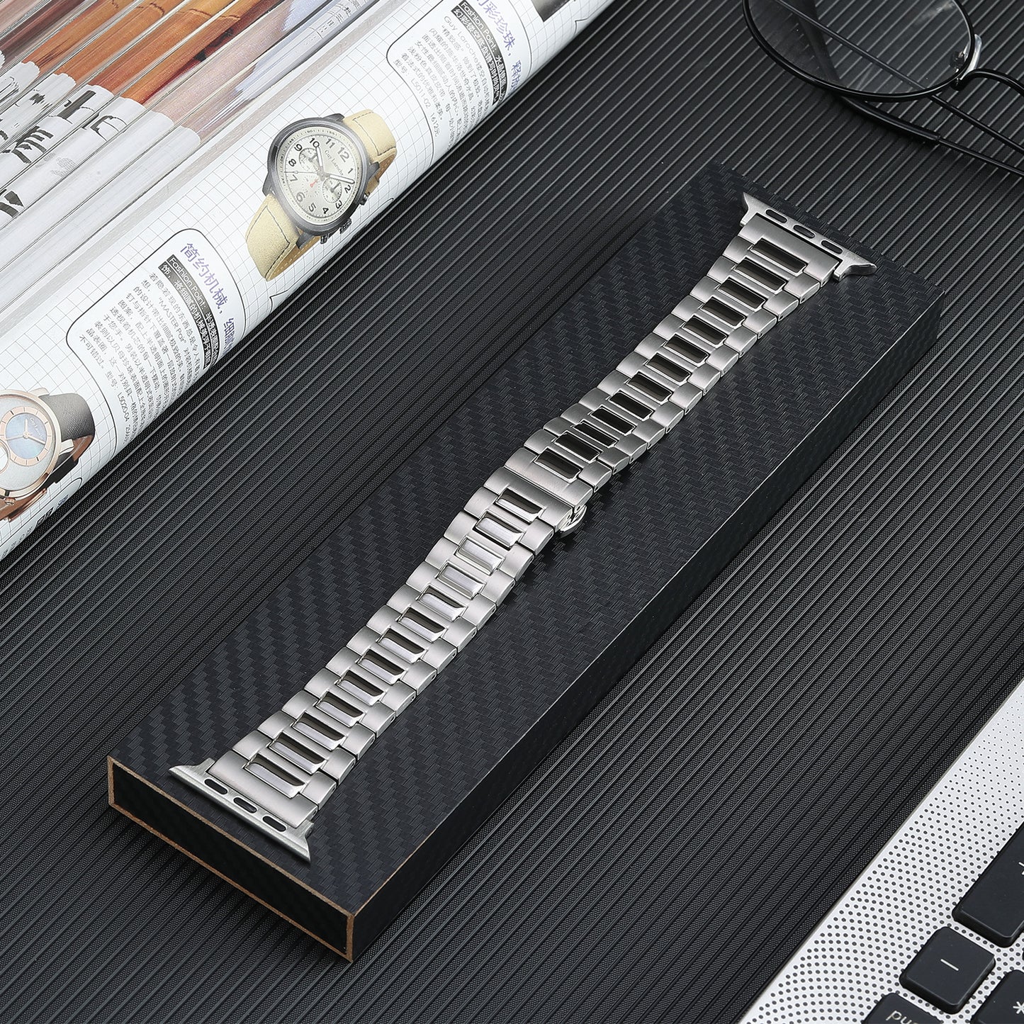 Metal Band for Apple Watch Ultra 49mm / Series 8 7 45mm / Series 6 5 4 SE (2022) SE 45mm / Series 3 2 1 42mm , 3-Bead Titanium Steel Watch Strap with Butterfly Clasp - Silver