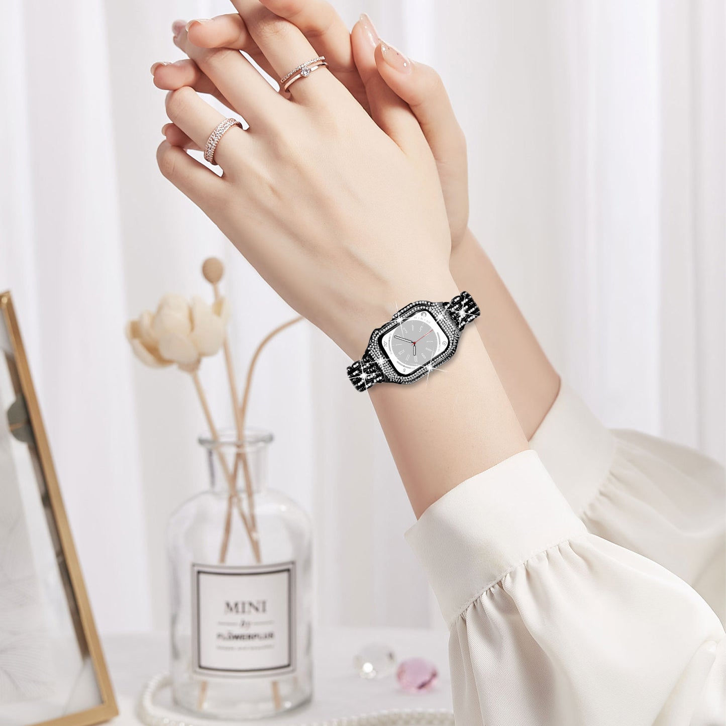 For Apple Watch Series 8 7 41mm Stainless Steel Watch Band Rhinestone Decor Strap with Protective Case - Black