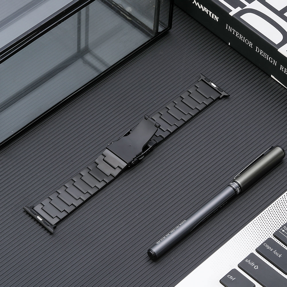 For Apple Watch Series 8 / 7 41mm / 6 / 5 / 4 / SE / SE (2022) 40mm / 3 / 2 / 1 38mm Watch Band 3 Beads Titanium Steel Strap - Black