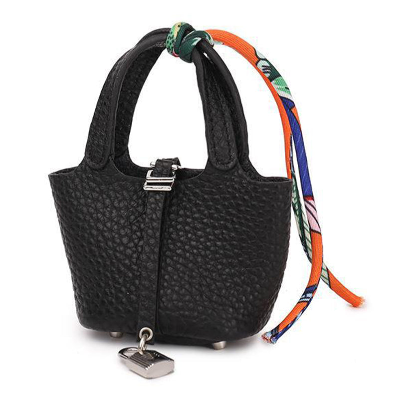 for Apple AirPods 3 / Pro / Pro 2 / AirPods with Charging Case (2016) / (2019) / AirPods with Wireless Charging Case (2019) Shockproof Cover Cowhide Leather Protective Case with Strap - Black