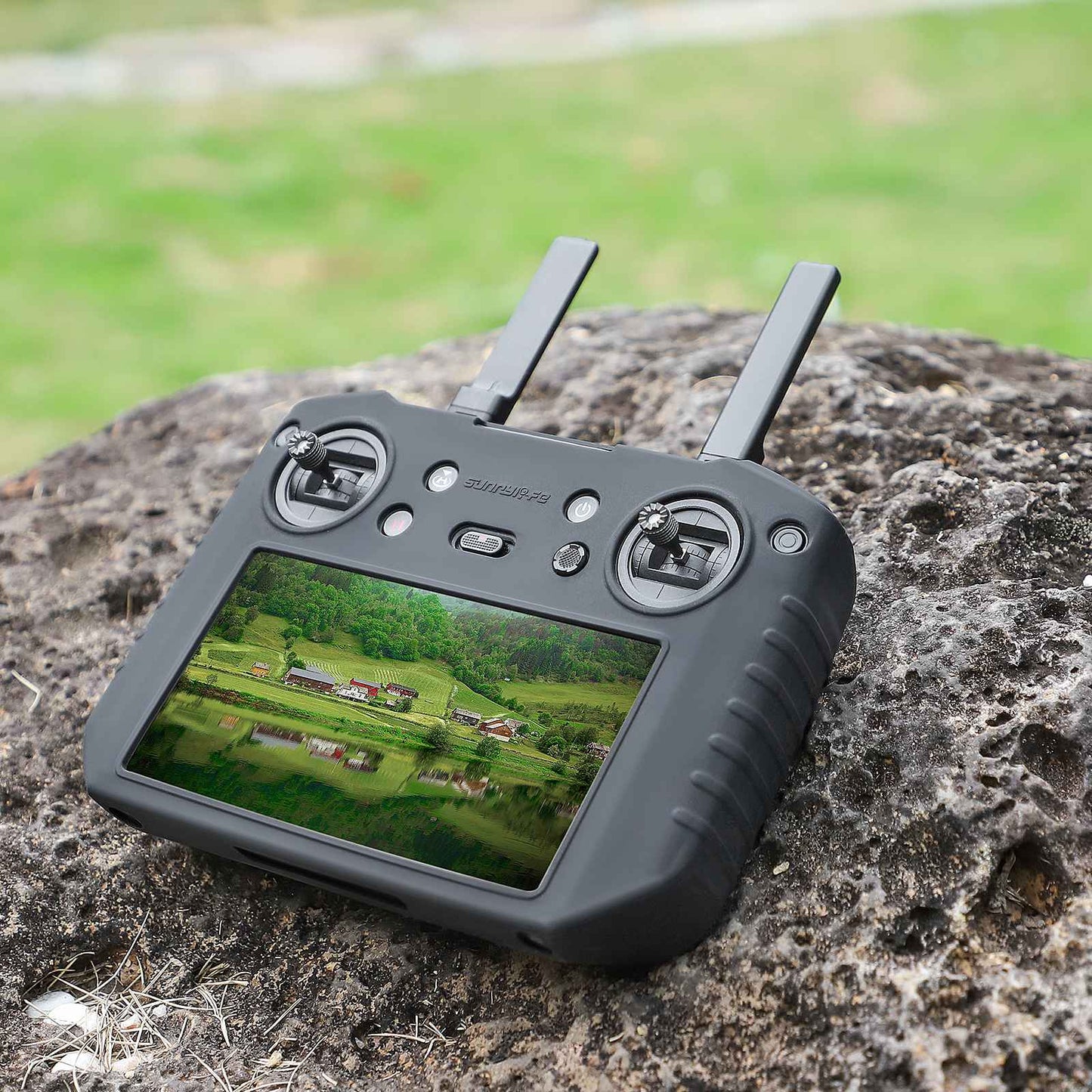 SUNNYLIFE M3-BHT378 For DJI RC Pro Drone Remote Controller Protective Silicone Case Cover Sleeve