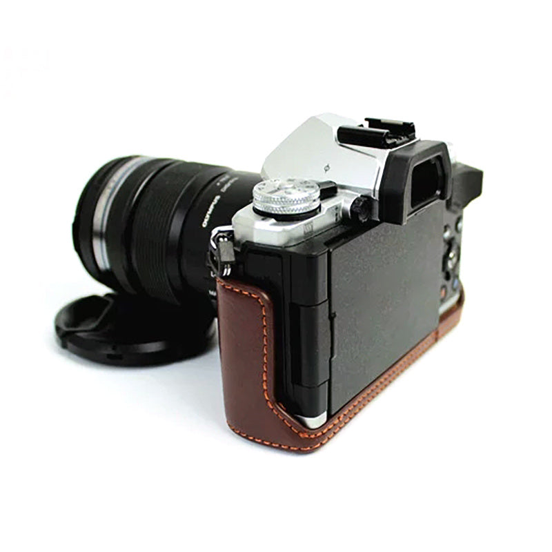 Uniqkart for Olympus E-M5 II/E-M5 Mark II Genuine Leather Half Body Case Battery Opening Protective Cover - Coffee