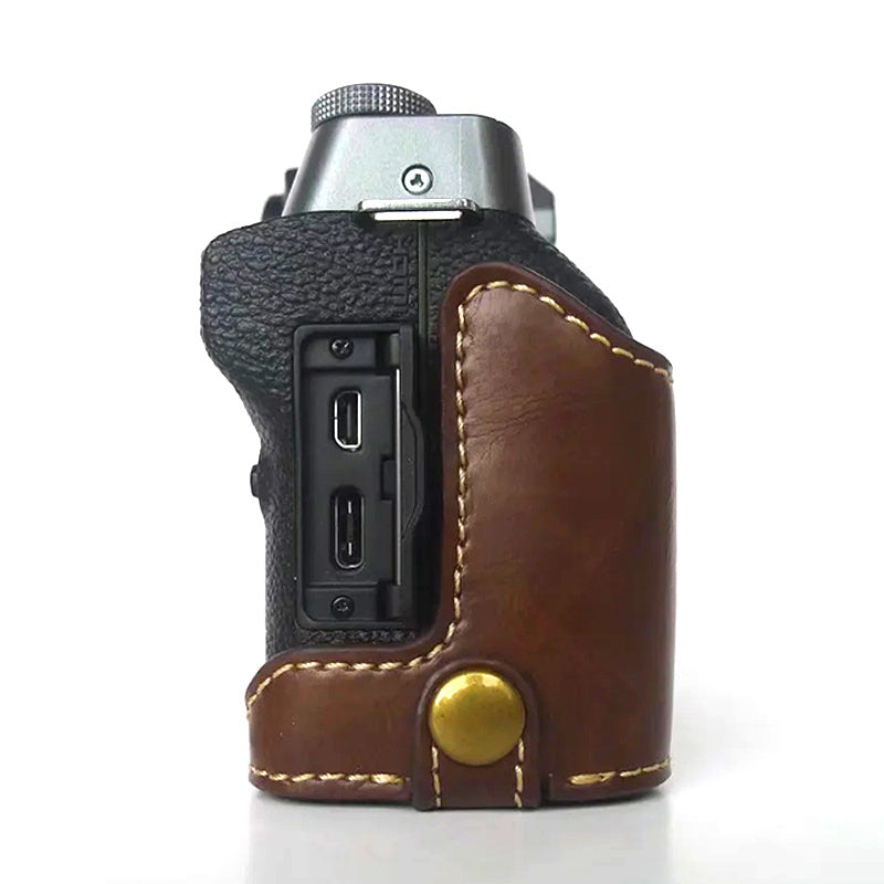 Uniqkart for Fujifilm X-T200 Digital Camera Protective Bottom Case Anti-scratch PU Leather Half Body Cover with Battery Opening - Coffee