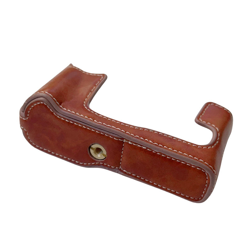 Uniqkart for Fujifilm X-T30II X-T30 X-T20 X-T10 PU Leather Camera Bottom Case Anti-scratch Half Body Cover with Battery Opening Design - Brown