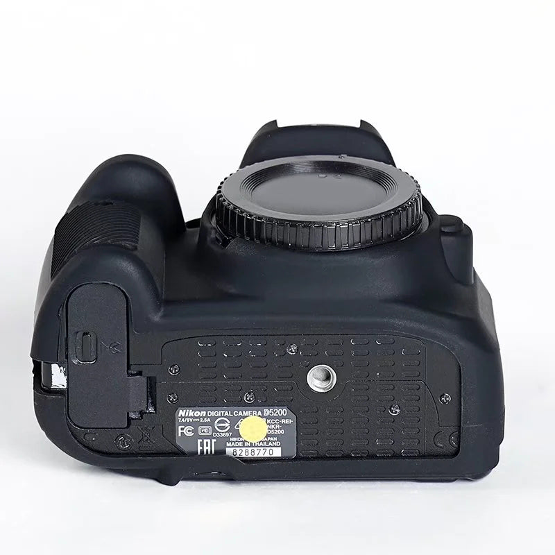 Uniqkart for Nikon D5200 / D5100 Silicone Skin Case Camera DSLR Bag Anti-scratch Protective Cover - Black