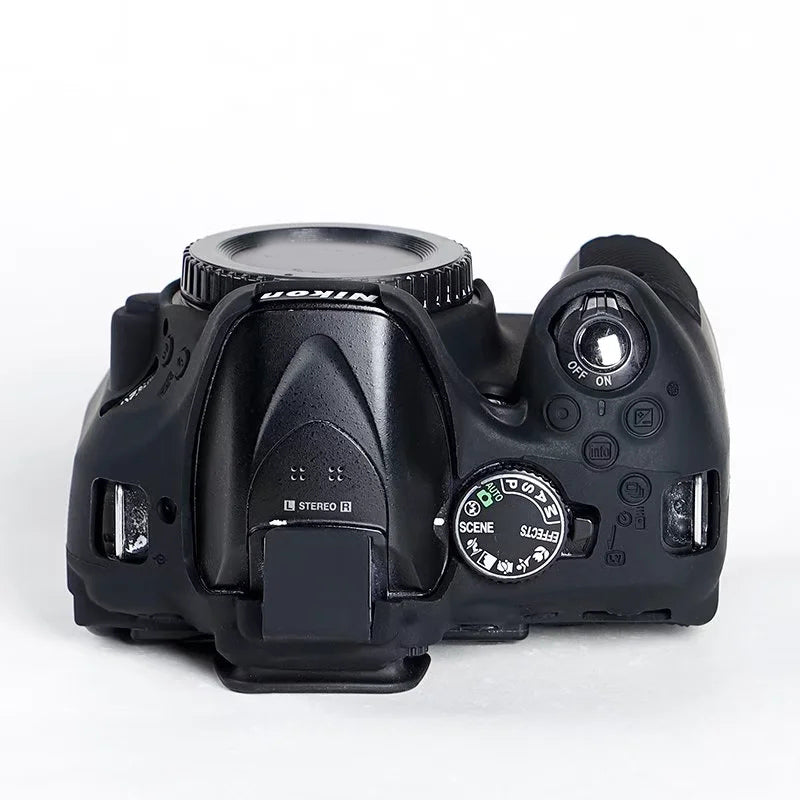 Uniqkart for Nikon D5200 / D5100 Silicone Skin Case Camera DSLR Bag Anti-scratch Protective Cover - Black