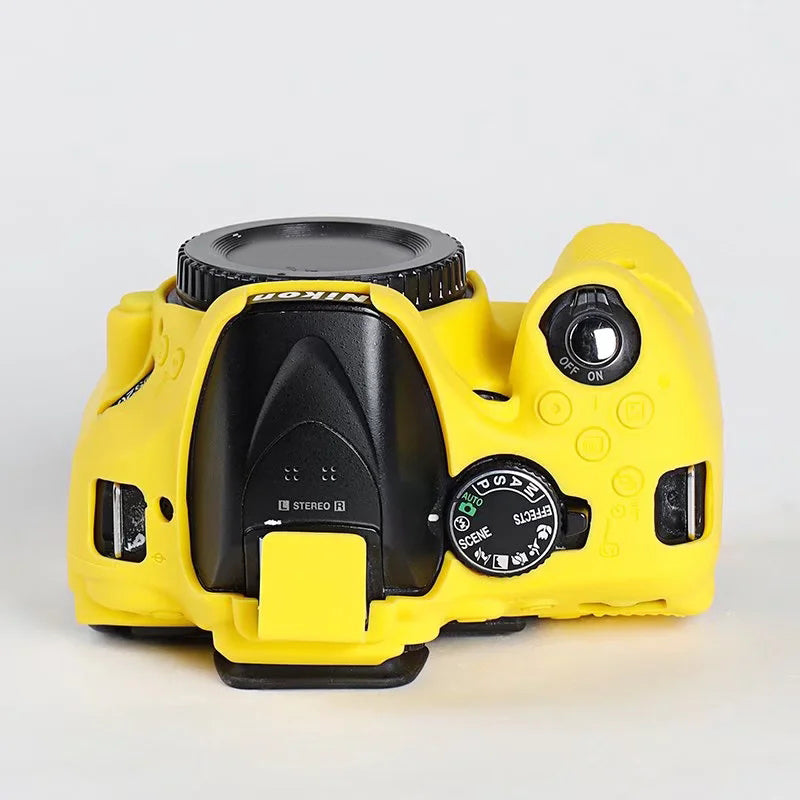 Uniqkart for Nikon D5200 / D5100 Silicone Skin Case Camera DSLR Bag Anti-scratch Protective Cover - Yellow