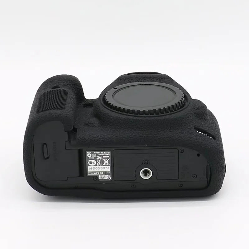 Uniqkart for Canon EOS 5D Mark III / 5D3 / 5DS / 5DS R Camera Soft Silicone Skin Case Drop-proof DSLR Protective Cover - Black