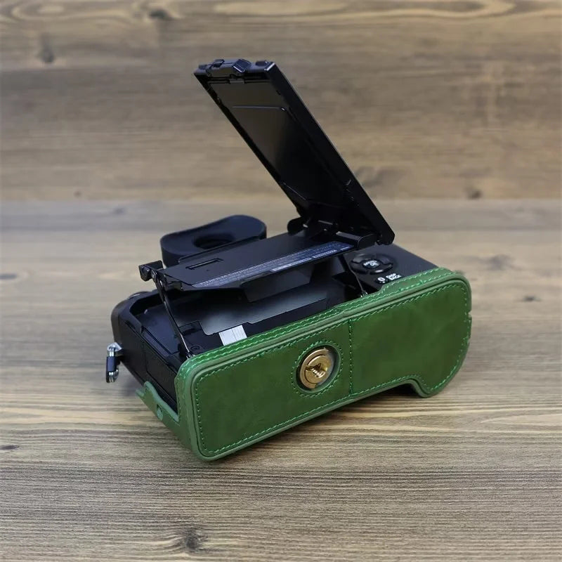 for Fujifilm X-T5 Anti-scratch PU Leather Camera Case Battery Opening Design Protective Cover with Screw - Green