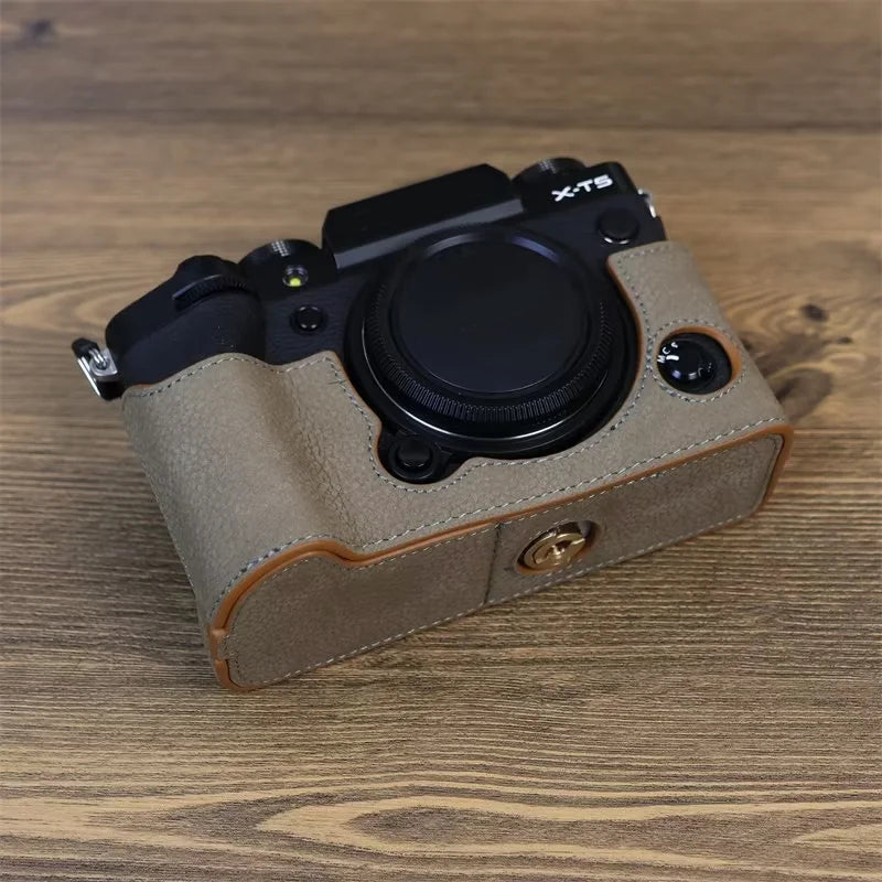 Uniqkart for Fujifilm X-T5 Genuine Leather Camera Case Battery Opening Design Protective Cover - Khaki