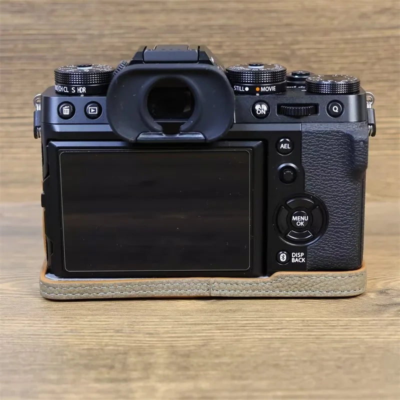 Uniqkart for Fujifilm X-T5 Genuine Leather Camera Case Battery Opening Design Protective Cover - Khaki