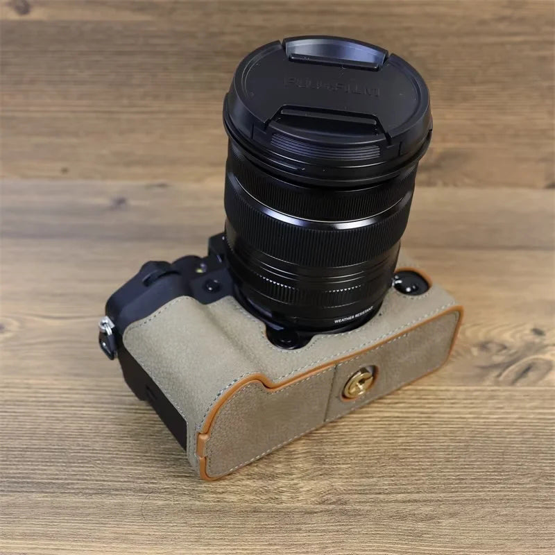 Uniqkart for Fujifilm X-T5 Genuine Leather Camera Case Battery Opening Design Protective Cover - Khaki