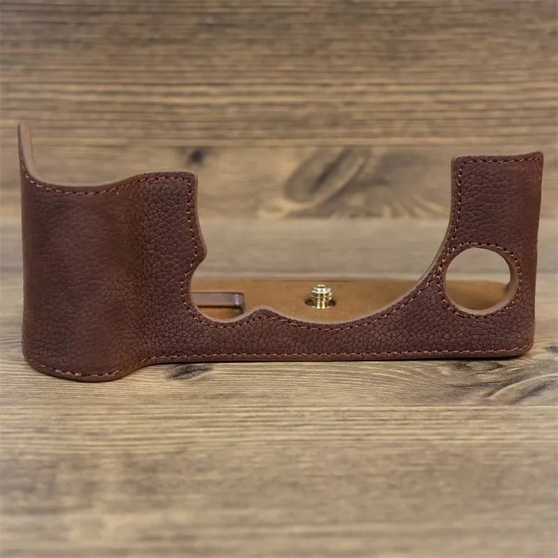 Uniqkart for Fujifilm X-T5 Genuine Leather Camera Case Battery Opening Design Protective Cover - Coffee