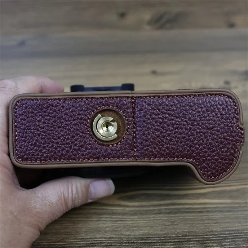 Uniqkart for Fujifilm X-T5 Genuine Leather Camera Case Battery Opening Design Protective Cover - Wine Red