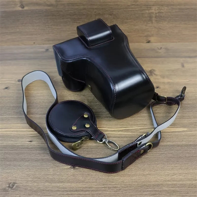 Uniqkart for Fuji X-T5 Battery Opening Design Detachable PU Leather Camera Bag Protective Case with Lens Pouch and Shoulder Strap - Black