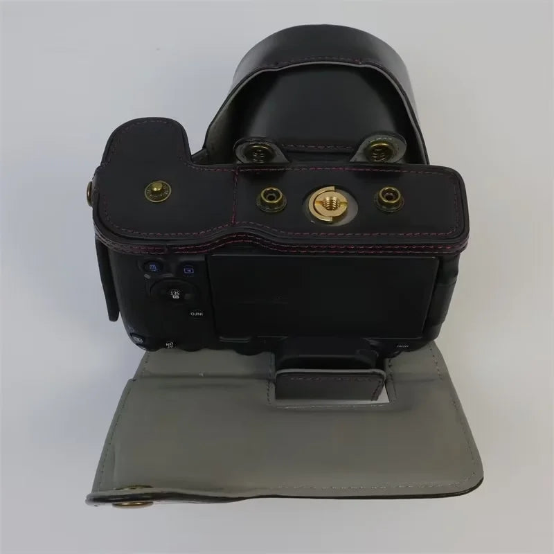 Uniqkart for Canon EOS R8 PU Leather Camera Bag Battery Opening Design Protective Cover - Black