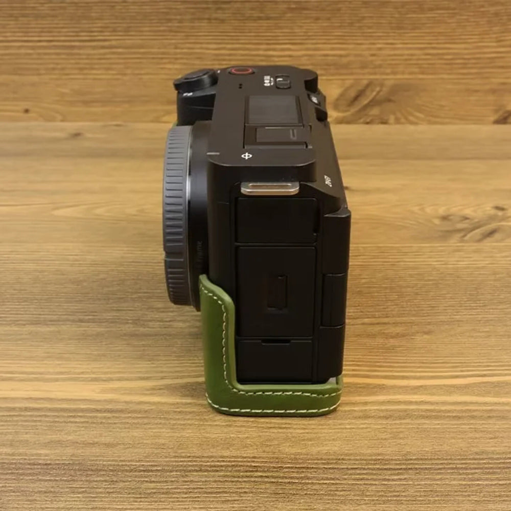 Uniqkart for Sony ZV-E1 PU Leather Camera Bottom Case Half Body Anti-scratch Cover with Battery Opening - Green