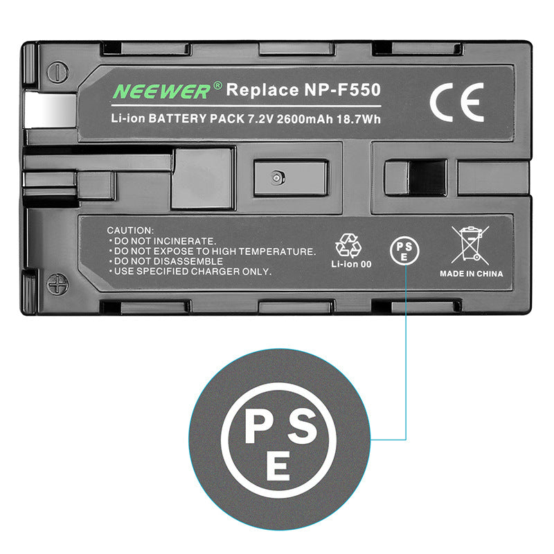 Uniqkart NP-F550 For Sony NP-F550 / 570 / 530 Camera Battery 2600mAh Rechargeable Battery Pack Replacement Power Supply