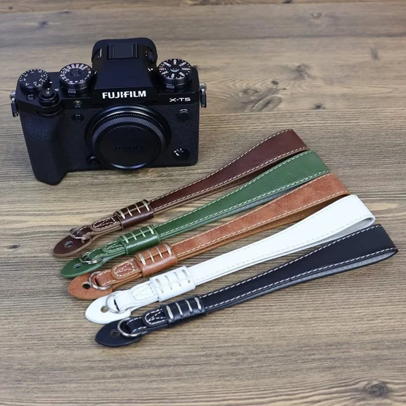 Uniqkart for Fujifilm xt5 / xh2 / xt4 / xs10 / xt30II Camera PU Leather Hand Strap SLR Camera Anti-lost Wrist Rope - Green