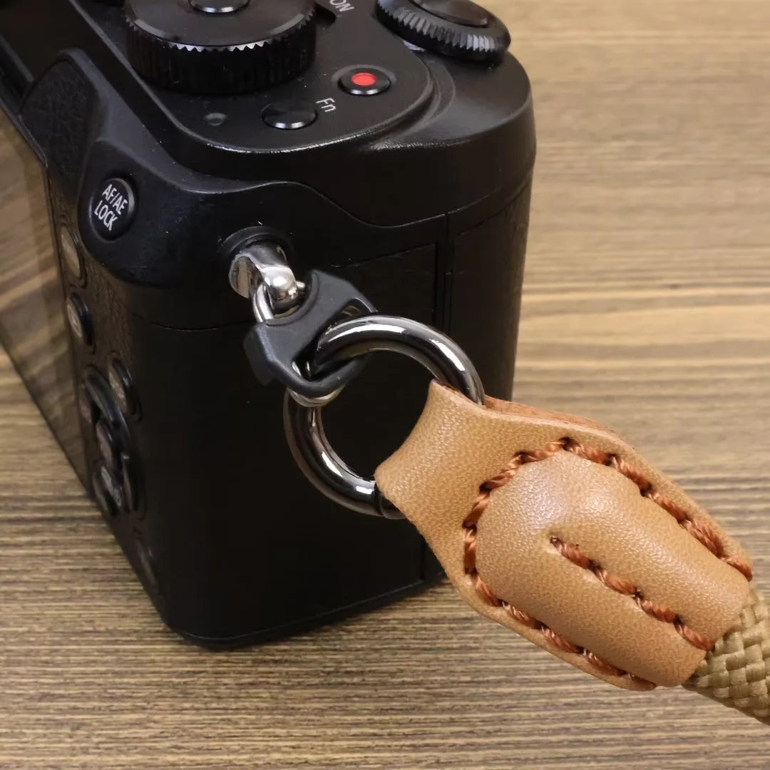 Uniqkart for Sony / Fujifilm / Canon Camera Shoulder Strap Quick Release Comfortable Digital Camera Sling Strap Neck-mounted Strap - Khaki