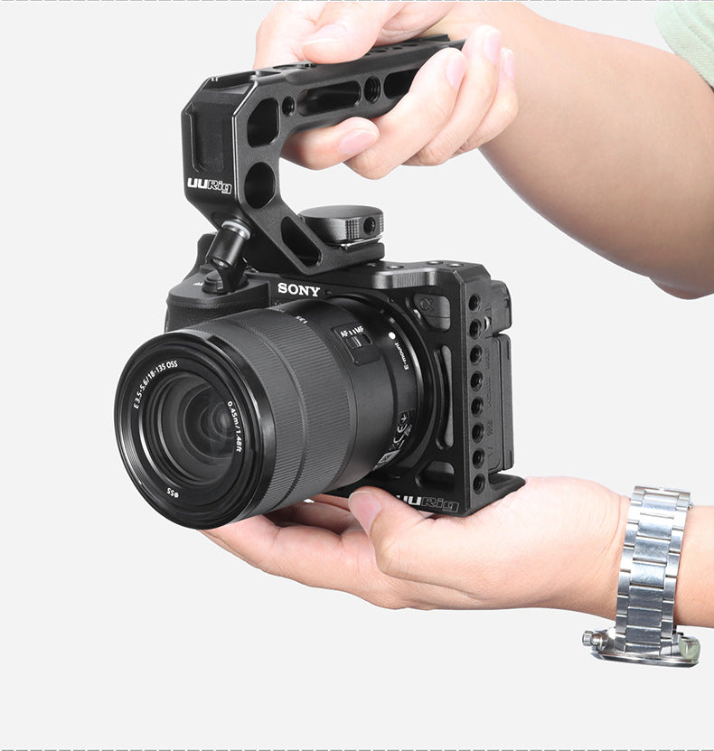 Uniqkart C-A6600 Shockproof Anti-shake Camera Cage Frame for Sony A6600 Camera