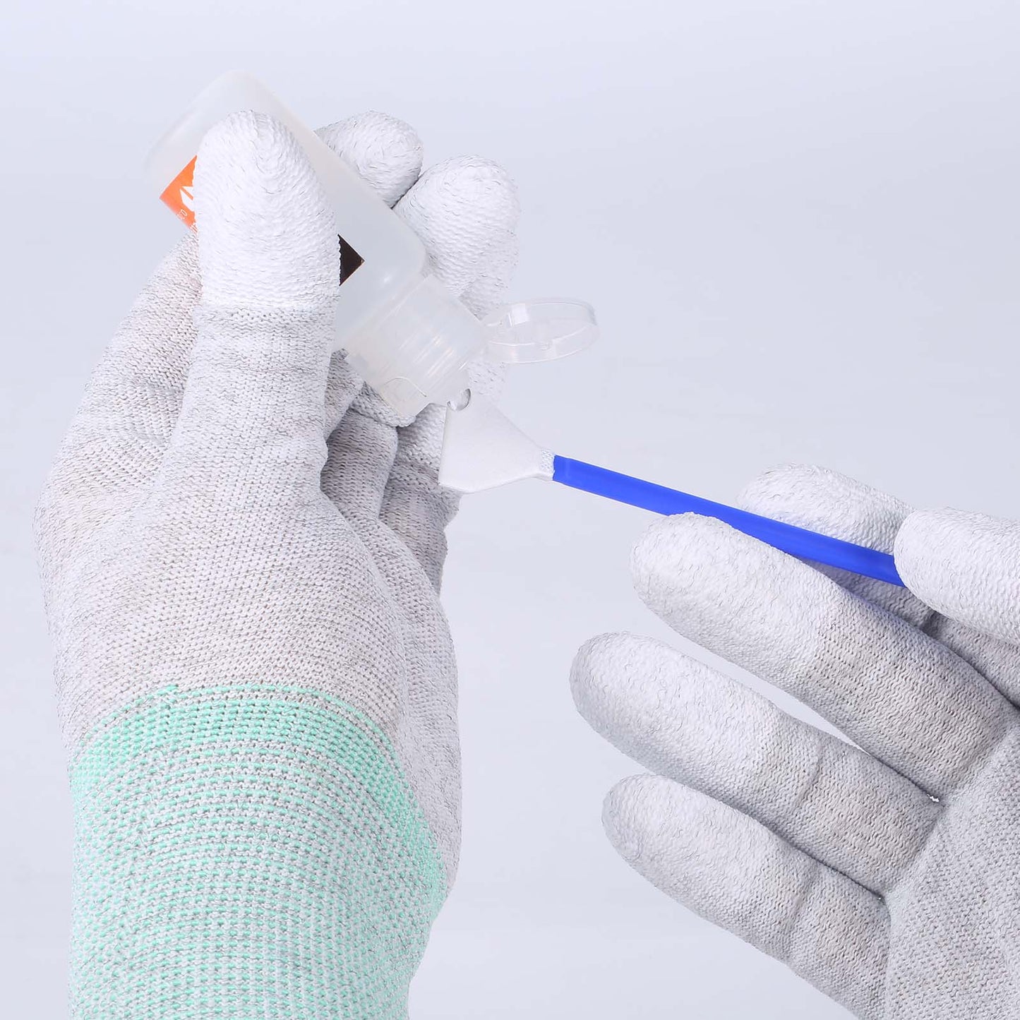 K&F CONCEPT 10Pcs 24mm Cleaner Swab + 20ml Cleaning Liquid for APS-C Sensor DSLR Camera Lens Cleaning Kit