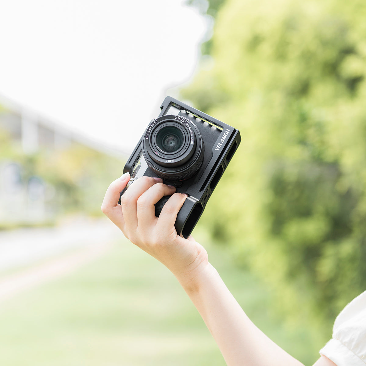 YELANGU C24-A Quick Release Camera Cage Frame for Sony Alpha 7C Professional Camera Video Rig with 1/4" 3/8" Adapter