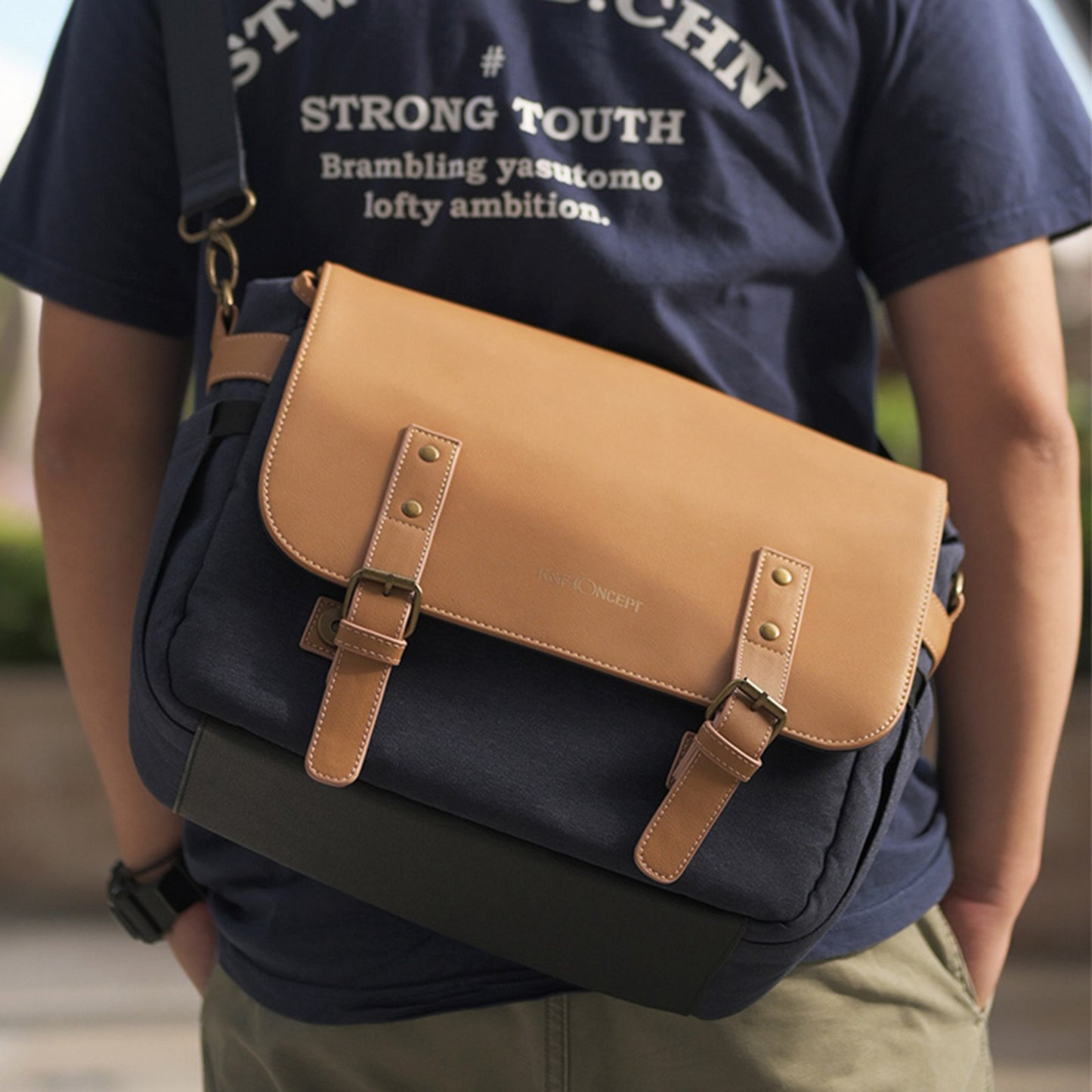 K&F CONCEPT KF13.062V1 Retro Camera PU Leather Shoulder Bag DSLR SLR Digital Camera Case Splicing Style Messenger Bag