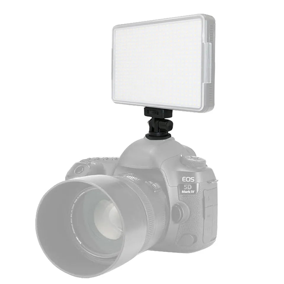 C034 Hot Shoe Mount Adapter with 1 / 4 Screw for Camera Flash Fill Light Monitor