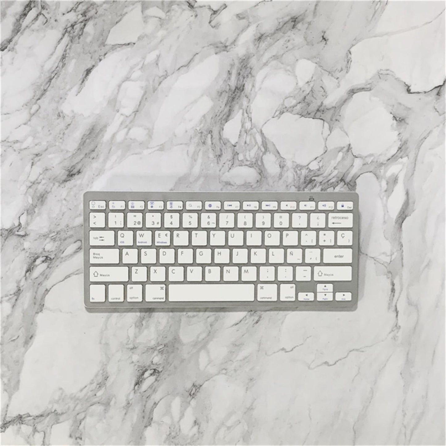 UltraThin 78Key Wireless Bluetooth Keyboard Spanish for IOS Android Windows