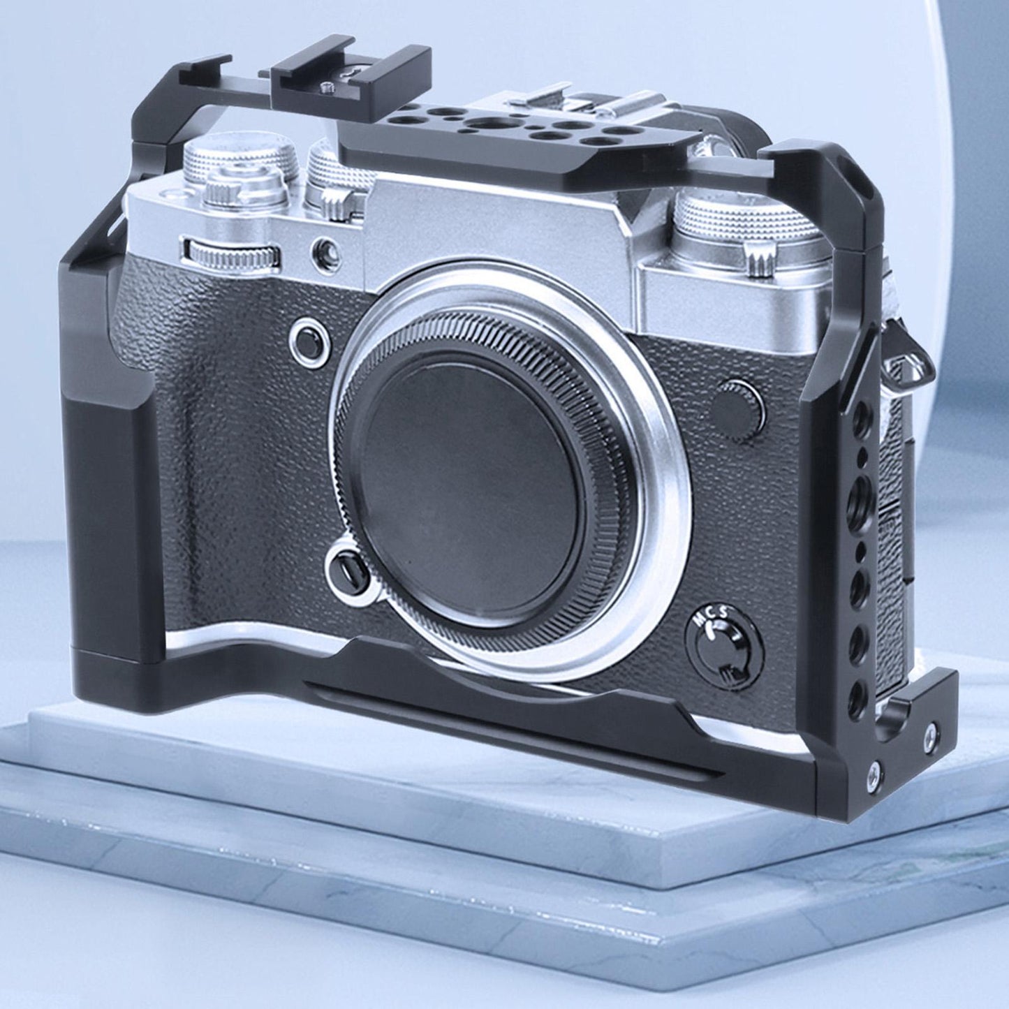 Camera Cage for Fuji X-T4 Mirrorless Camera 3/8 Locating Hole Shooting Rig"