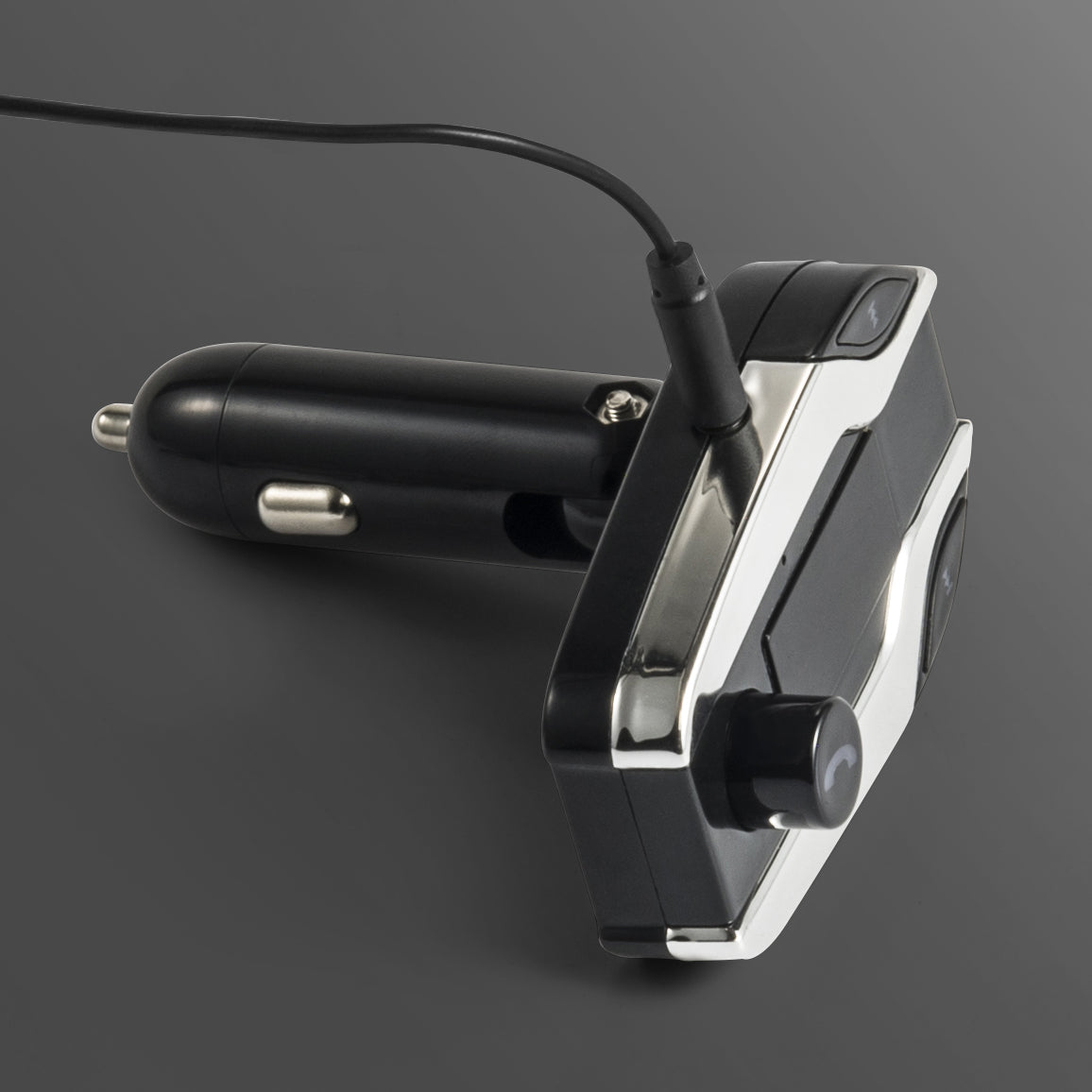 X7 Digital Display MP3 Player FM Transmitter Bluetooth Car Kit Support Aux-in / TF Card / U-Disk - Silver Color