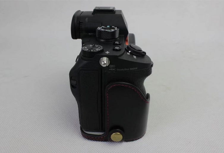 Half Camera PU Leather Protective Case for Sony ILCE-9 / A9 / A7RM3 A7RIII - Black