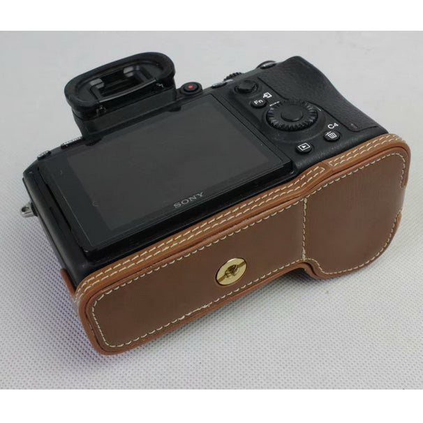 Half Camera PU Leather Protective Shell for Sony ILCE-9 / A9 / A7RM3 A7RIII - Brown