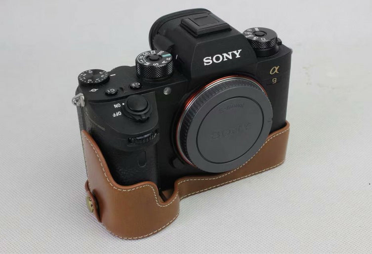 Half Camera PU Leather Protective Shell for Sony ILCE-9 / A9 / A7RM3 A7RIII - Brown