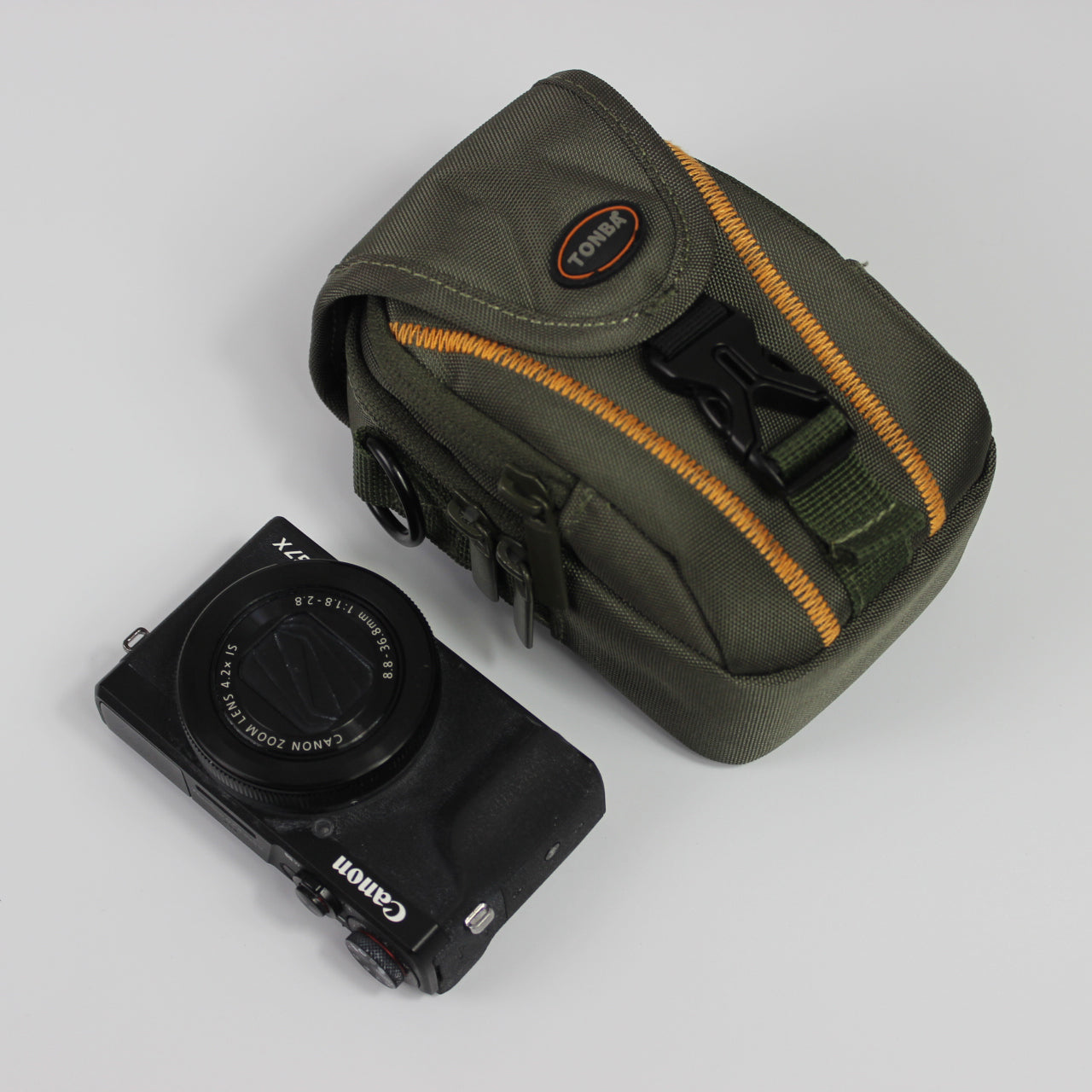 TONBA Portable Digital Camera Bag Multifunctional Single Shoulder Waterproof Haversack - Army Green